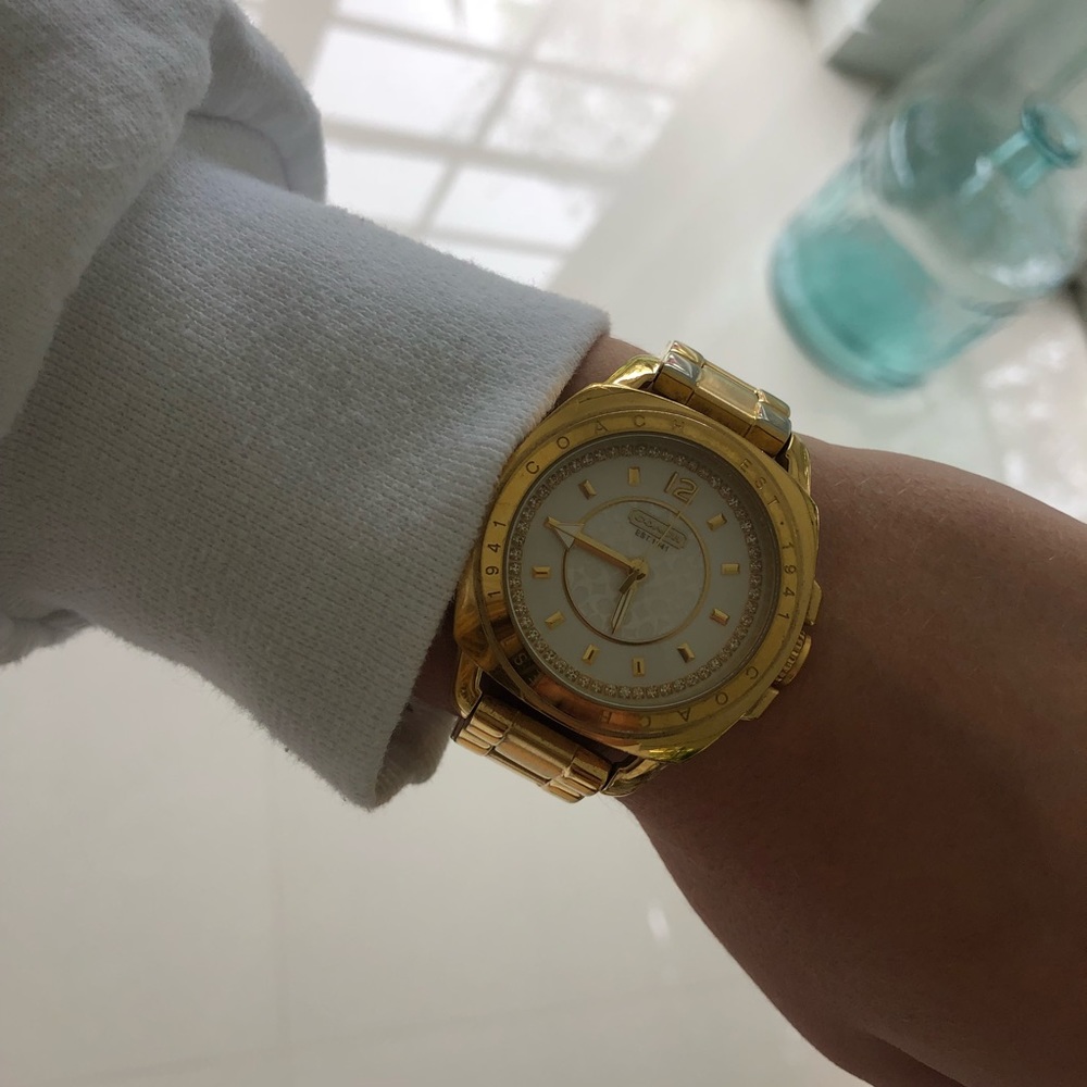 Coach Gold Watch - Picture 2 of 4